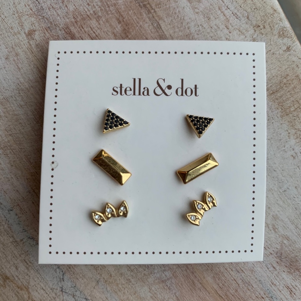 Stella & Dot Aurora Stud Pack